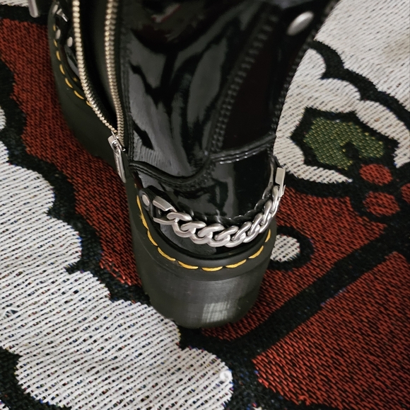 Size 7 doc martens - Picture 5 of 5